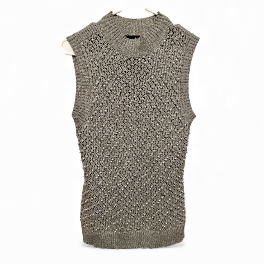 Ontwelfth Gray Knit Sweater Vest w/ Pearl Embellishment Size Small